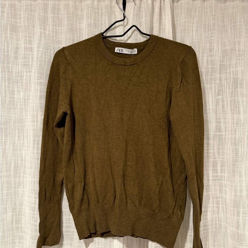 Zara Olive Green Crewneck Sweater Basic Plain Knit Button Sleeve